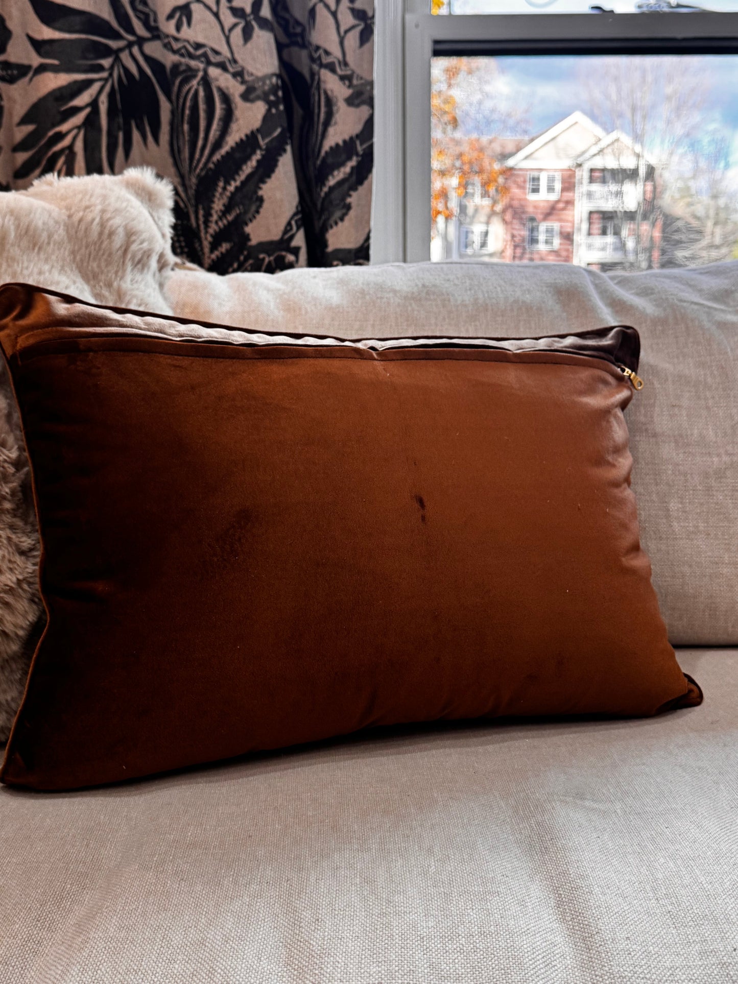 Amelia Pillow